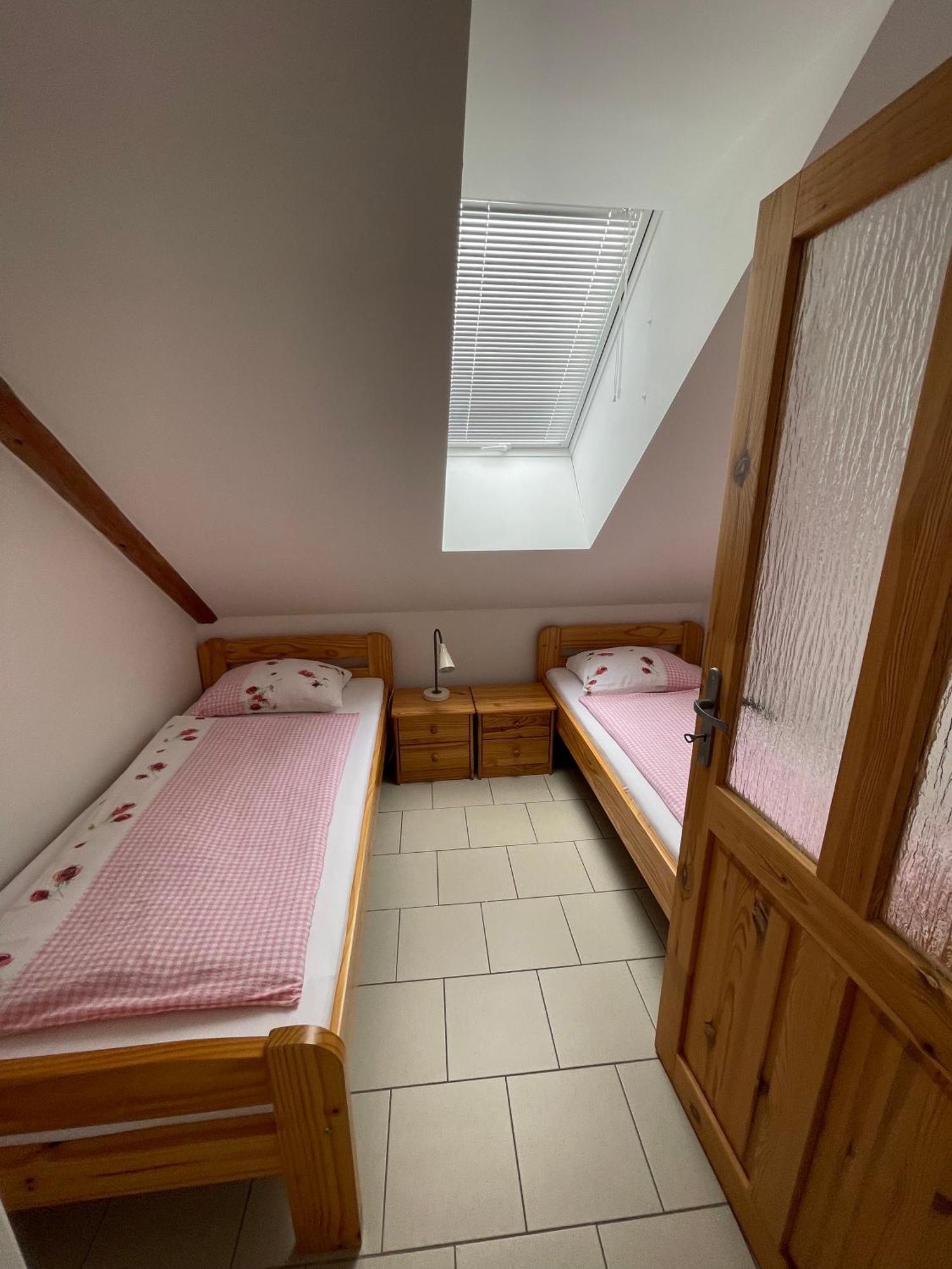 Hotel Trilety Mlyn Police  Zewnętrze zdjęcie
