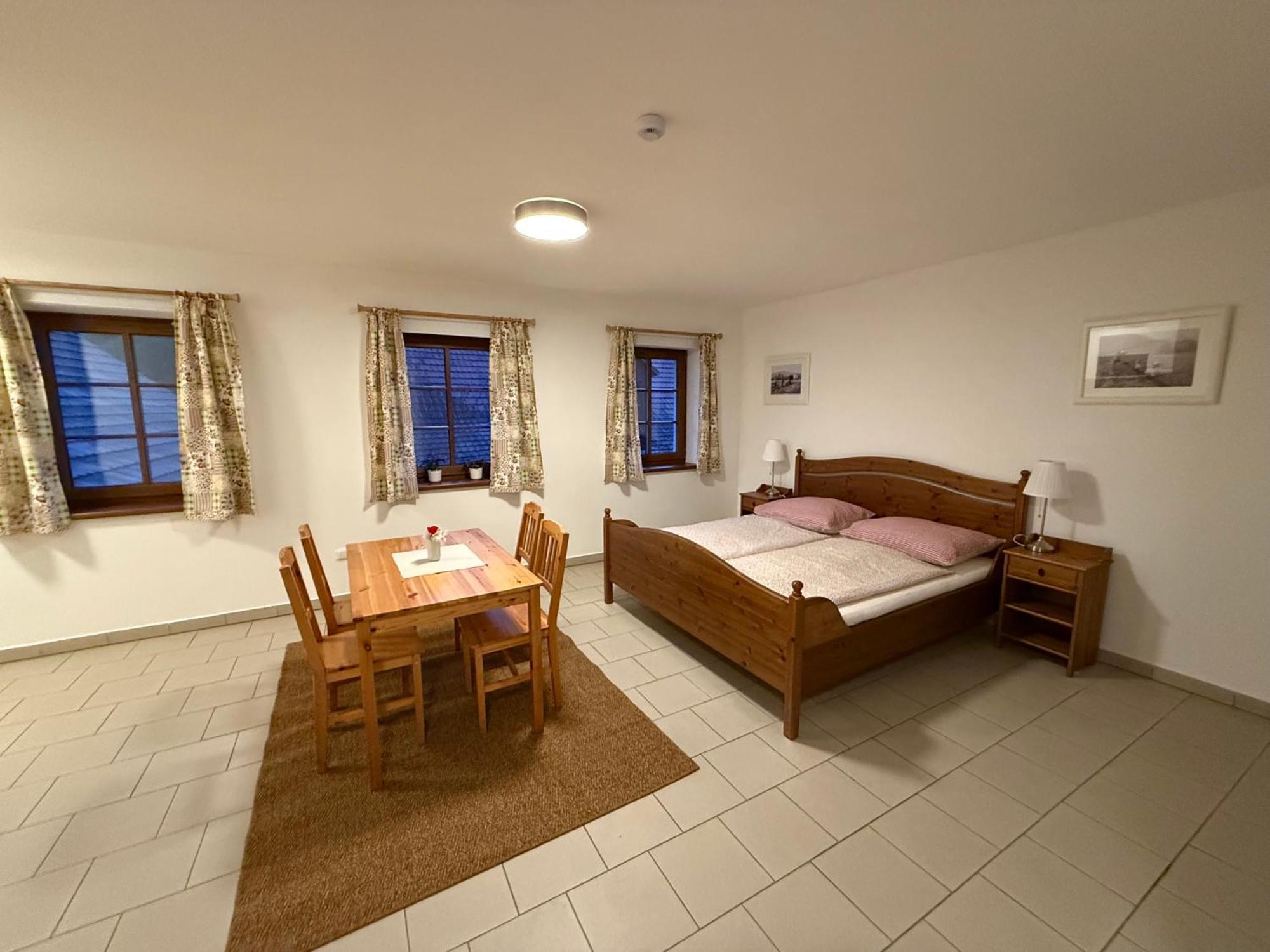Hotel Trilety Mlyn Police  Zewnętrze zdjęcie